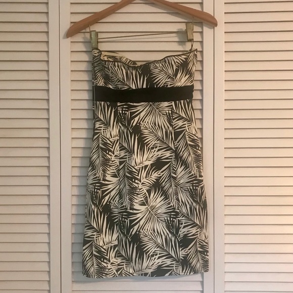 Tropical Strapless Dress - Picture 3 of 3